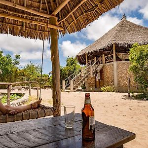 Mida Creek Eco Camp
